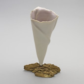 American Museum of Ceramic Art, gift of The American Ceramic Society, 2004.2.335