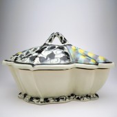 rosenfieldcollection.com