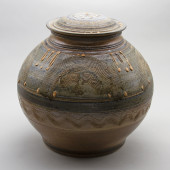 American Museum of Ceramic Art, gift of The American Ceramic Society, 2004.2.193